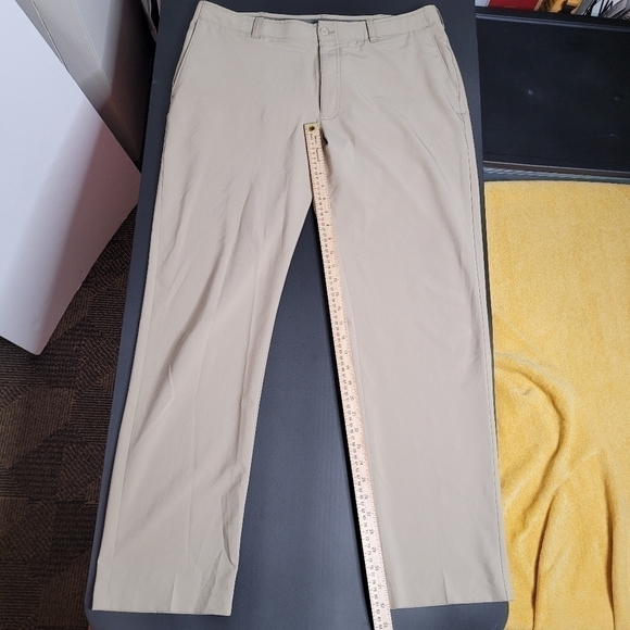 Ben Hogan Performance Golf Khaki Pants Men's 36x32 - Picture 2 of 9